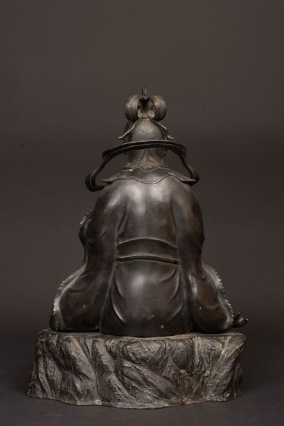 Large black patina bronze figure of Guanyin...