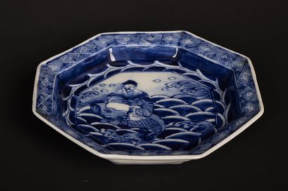 JAPAN, Arita- Edo period (1603-1868).
Octagonal...