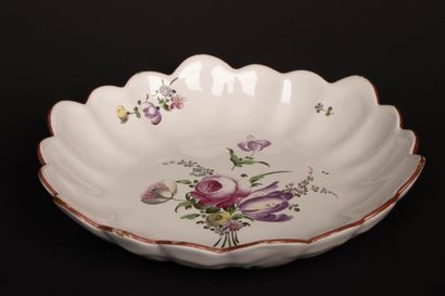 NIDERVILLER XVIII
A round, poly-lobed, low-fired...