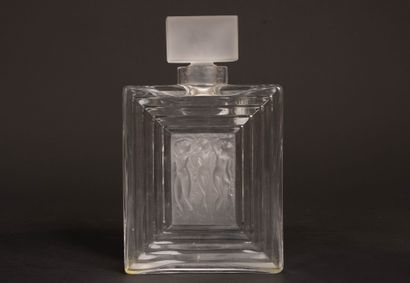 LALIQUE, France.
Duncan model bottle, rectangular...