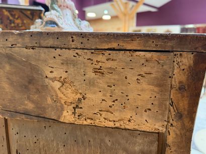 Nîmes chest of drawers in richly carved walnut,...