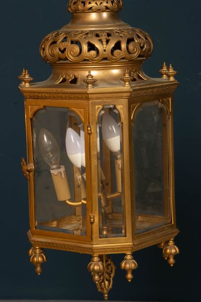 Bronze lantern late 19th century
80 x 24...