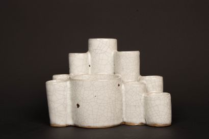 Stoneware sculpture, white crackle glaze,...