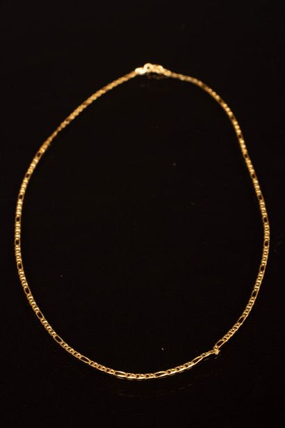 Gold chain, figaro link.
750°/00 gold.
Length:...