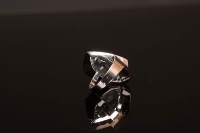 Modern white gold ring set with a marquise-cut...