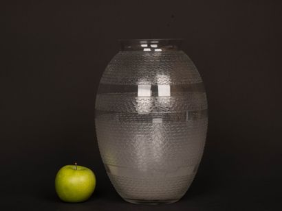 Daum Nancy France. 
White glass ovoid vase...