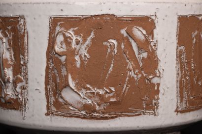 Roger COLLET (1933-2008)
Stoneware vase highlighted...
