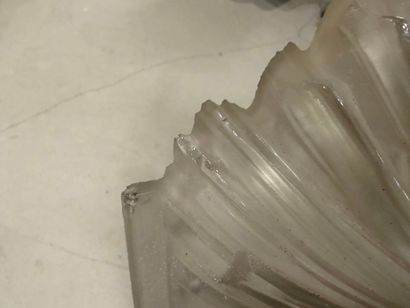 SABINO
Chandelier glassware: Seven plates...
