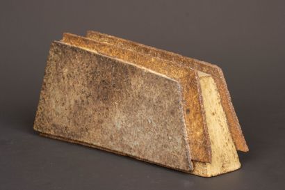 Agnès JOSSE (active in the 1970s)
Stoneware...