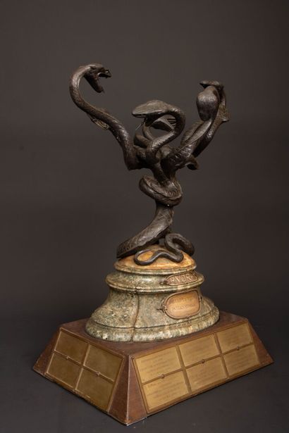 MURET Goldsmith: HYDRA cup. Circa 1904.
Motorcycle...