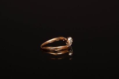 toi et moi ring in gold, set with rose-cut...