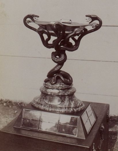 MURET Goldsmith: HYDRA cup. Circa 1904.
Motorcycle...