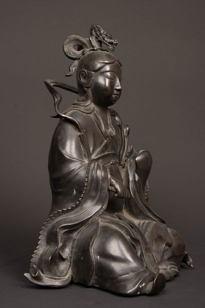 Large black patina bronze figure of Guanyin...