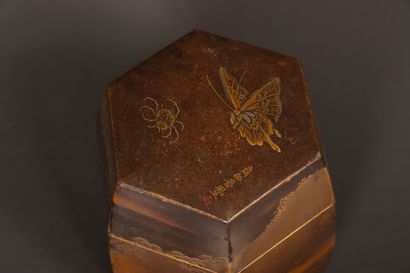 JAPAN - MEIJI period (1868-1912).
Hexagonal...