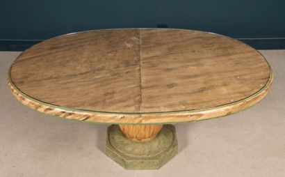 Oval table in lacquered wood with faux marble-effect...