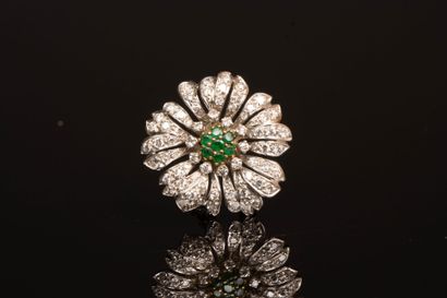 Camellia brooch in emerald and diamond-paved...