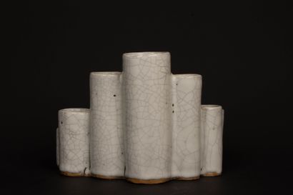 Stoneware sculpture, white crackle glaze,...