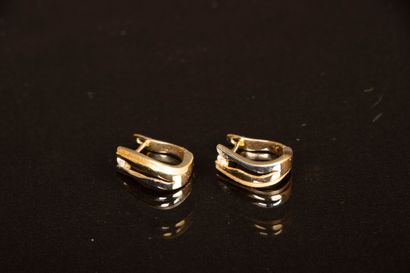 Pair of earrings in 585°/00 gold.
Weight:...
