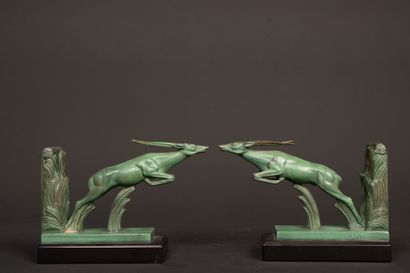 Max LEVERRIER (1891-1973)
Pair of bookends...