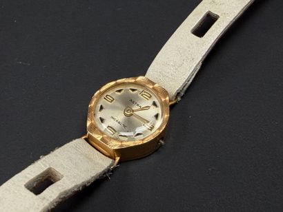 Small ladies' watch, case in 750°/00 gold.
White...