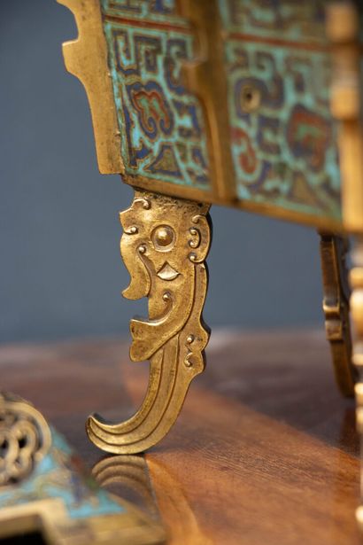 CHINA - Covered fang ding incense burner...
