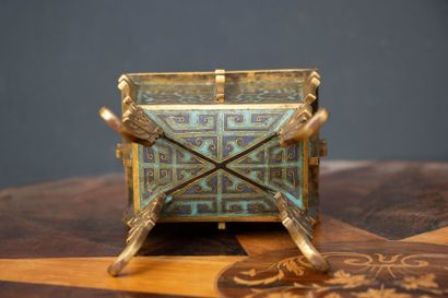CHINA - Covered fang ding incense burner...
