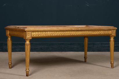 Gilded carved wood coffee table.
Louis XVI...