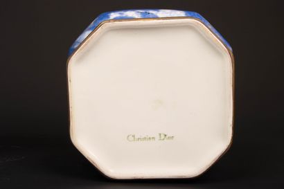 Christian DIOR
Pair of porcelain planters...