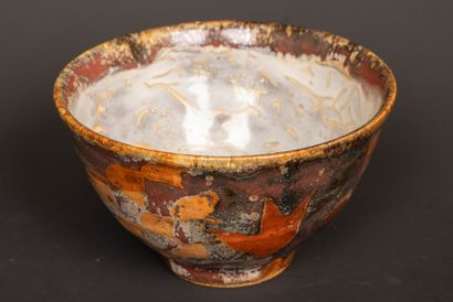 Philippe DUBUC (born 1947)
Bowl on heel in...