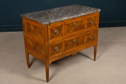 Chest of drawers in walnut with butterfly...