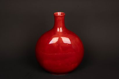 Paul MILET (1870-1950) in Sèvres.
Large red...