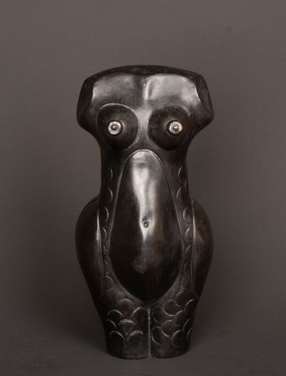 French school, 1990's.
Woman's bust 
Bronze...