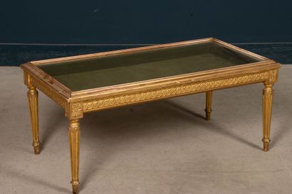 Gilded carved wood coffee table.
Louis XVI...