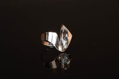 Modern white gold ring set with a marquise-cut...