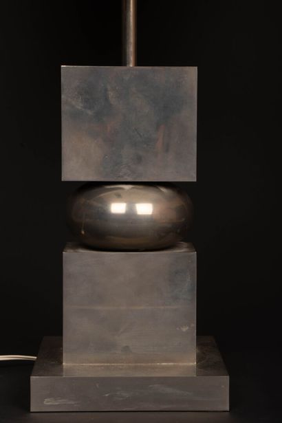 Aluminum lamp, geometric shape and fabric...