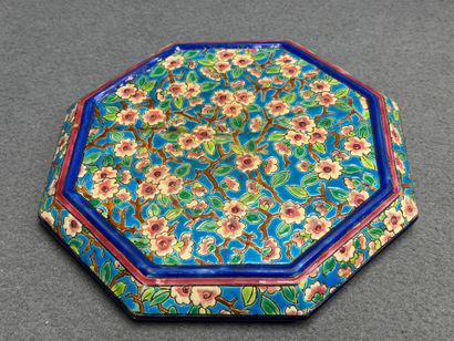 LONGWY 
Navette, plat creux rectangulaire...