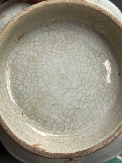 Ensemble de porcelaines de Chine et Japon...