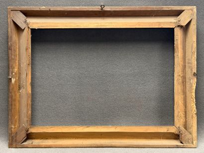 Cadre en bois et stuc doré. 
Dim. intérieur:...