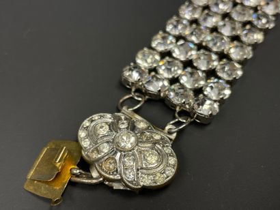 Bijoux de théâtre: 
Bracelet strass et bracelet...