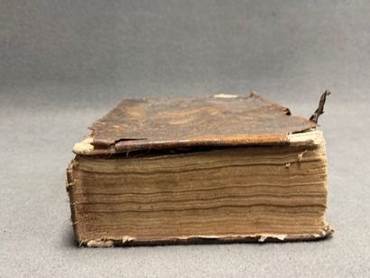La Sainte Bible. 
Malassis à Rouen 1654
38...