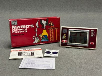 NINTENDO GAME & WATCH WIDE SCREEN
Mario Cement's...