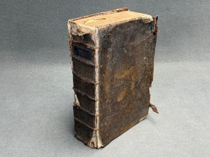 La Sainte Bible. 
Malassis à Rouen 1654
38...
