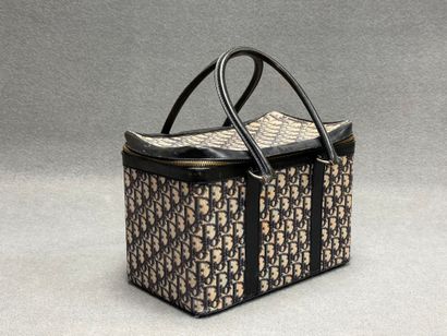 CHRISTIAN DIOR 
Vanity de toilette en toile...