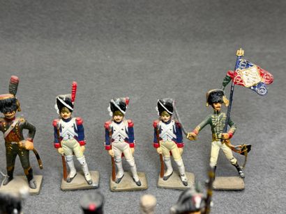 Collection de 40 soldats de plomb modernes,...