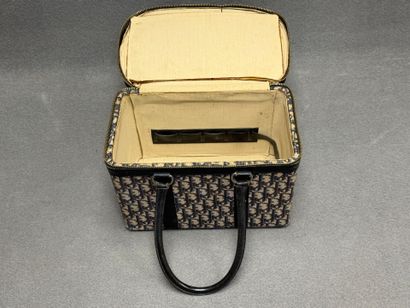 CHRISTIAN DIOR 
Vanity de toilette en toile...
