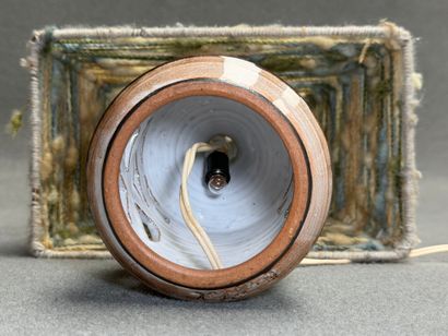BIOT Lampe en céramique ajourée et abat jour
Années...