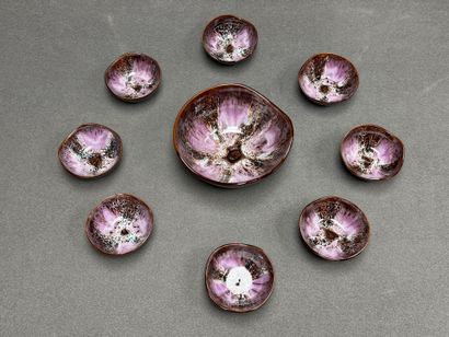 VALLAURIS Compotier et huit coupelles en...