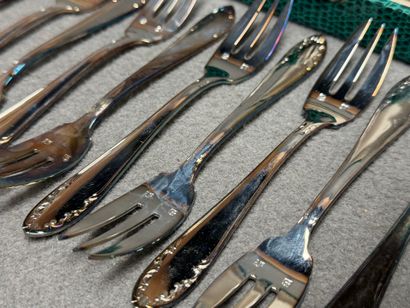 Ensemble de 24 fourchettes à gâteau en métal...