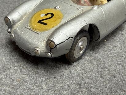 SOLIDO France. 1/43°
-Maserati, 250. 
-Porche,...