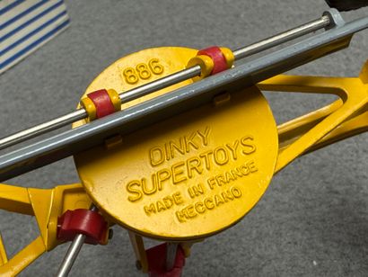 DINKY Supertoys.
Profileur 100 RICHIER. 
manque...